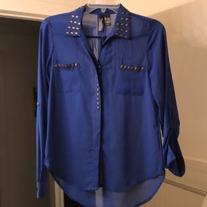 Royal blue skull studded blouse!